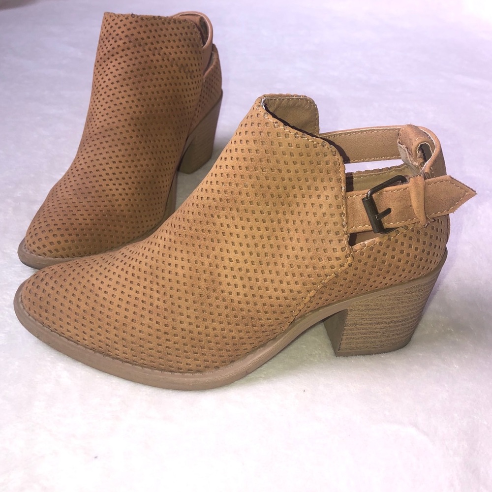 Qupid booties